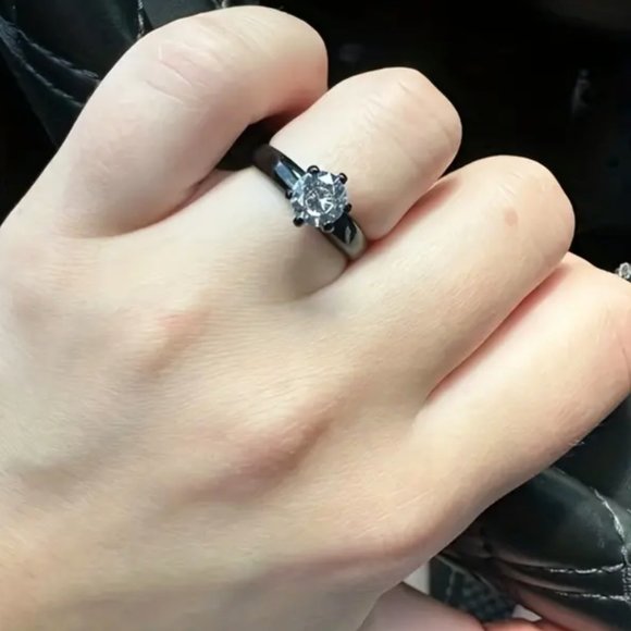 Midnight Sapphire Solitaire Ring Gunmetal Finish SZ 9.5 NEW IN BOX! - Picture 1 of 7